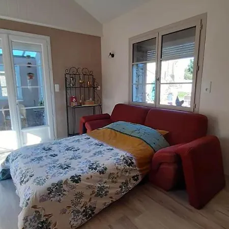 De La Petite Folie بيت للعطل Aizenay