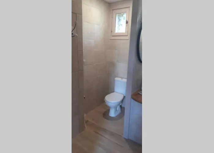 De La Petite Folie *